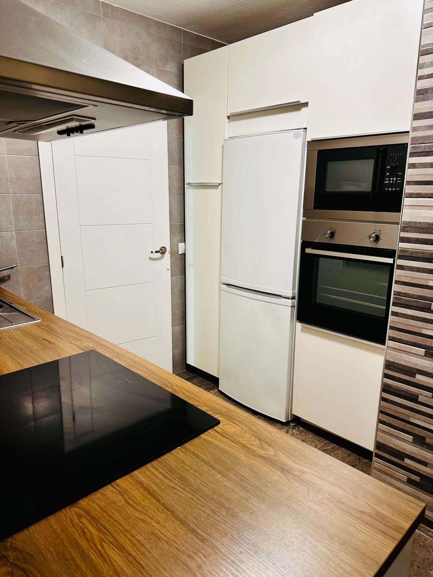 Centrico Apartamento En Бенідорм Екстер'єр фото